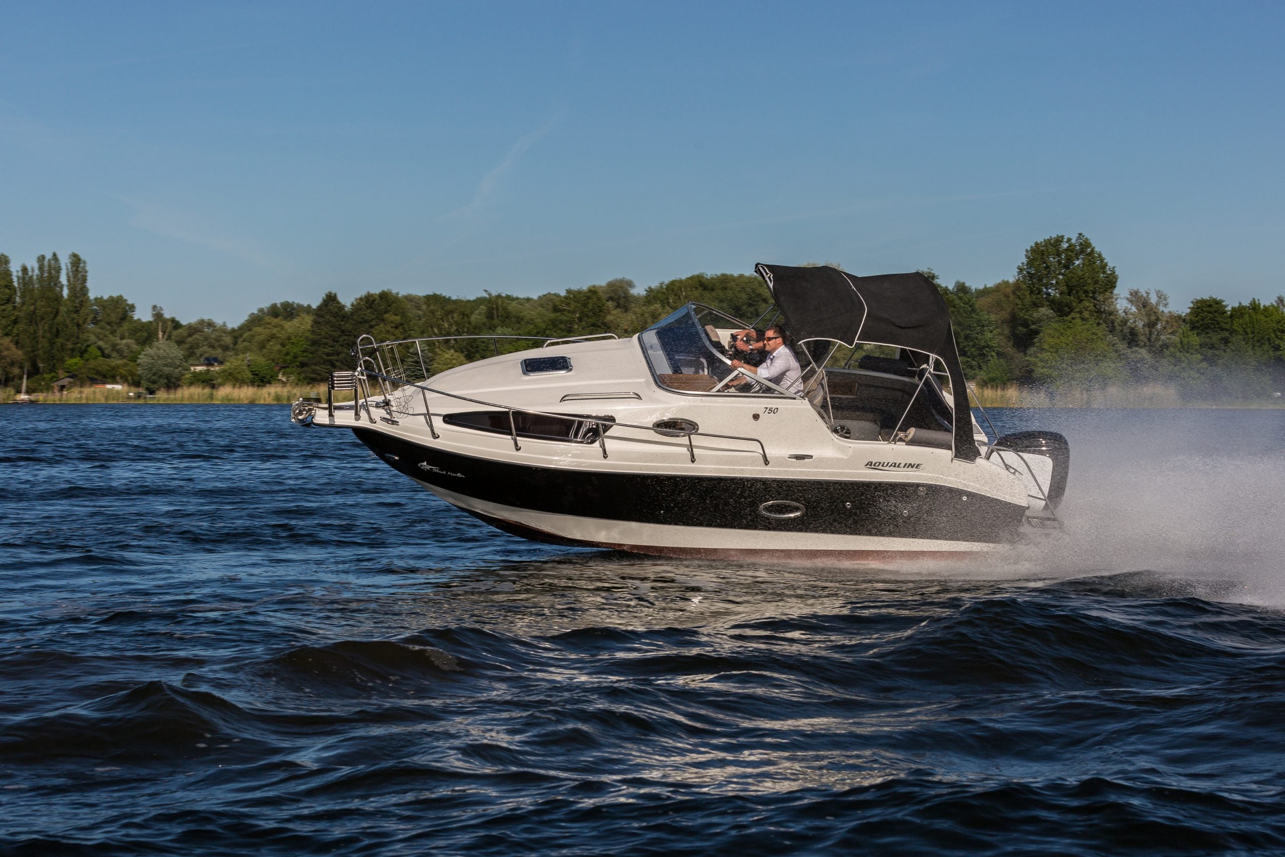 Aqualine 750 Cruiser