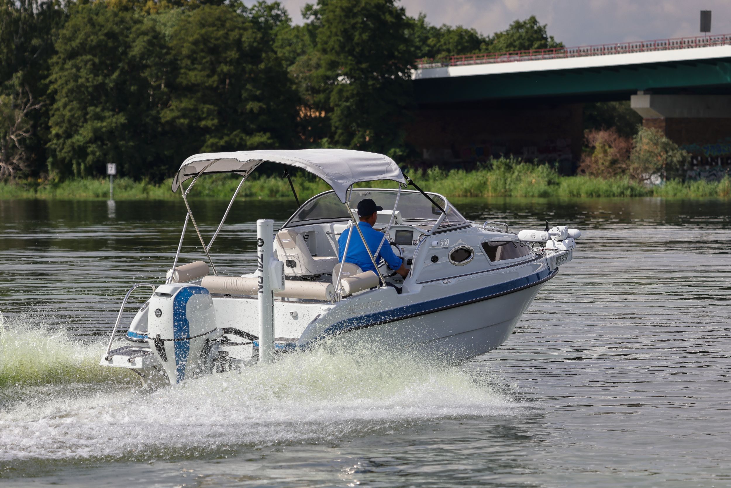 Aqualine 550 Hybrid