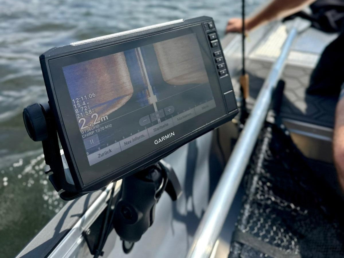 GARMIN ECHOMAP™ UHD2 92sv Kartenplotter mit GT56UHD-TM Geber